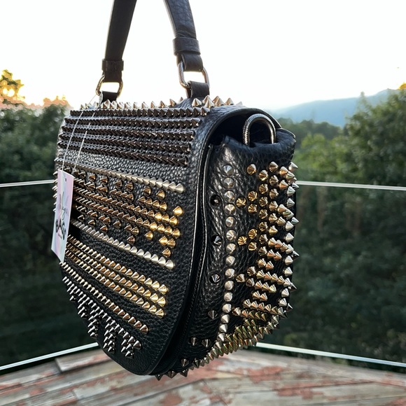 Louboutin: Panettone Spiked Chevron Messenger Bag (Black Multi) - Picture 8 of 17